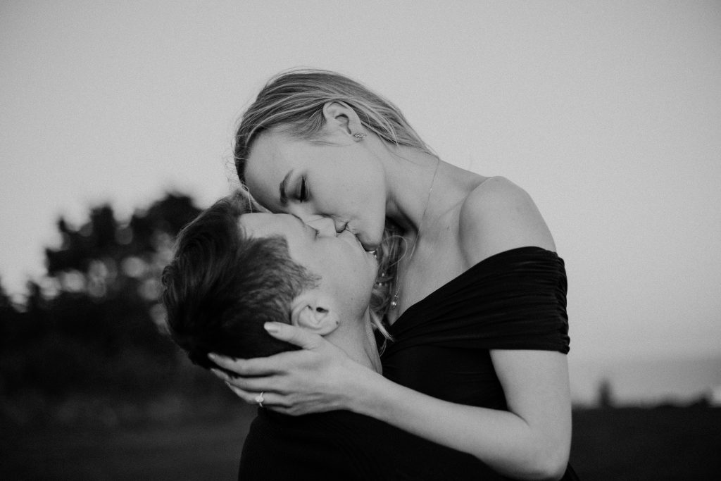 Áine + Slavik engagement shoot howth black and white kiss